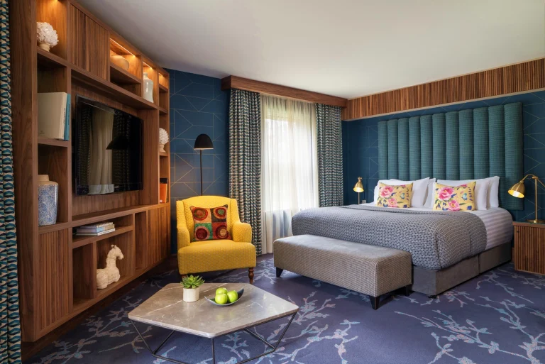 Clandeboye hotel bridal suite